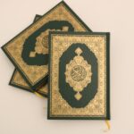 Medium green Qur’an